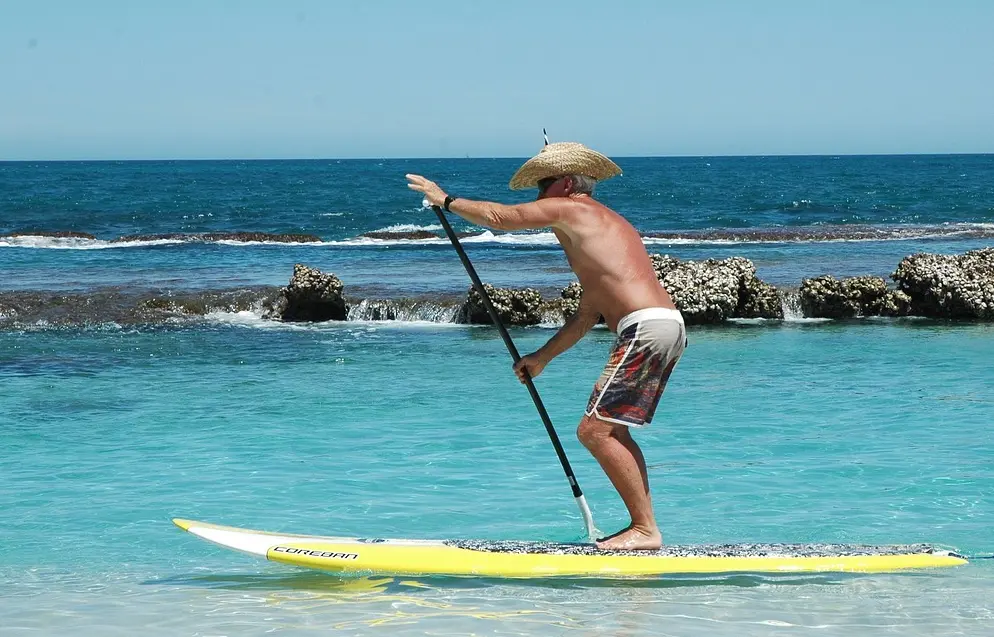 Man SUP in Maui