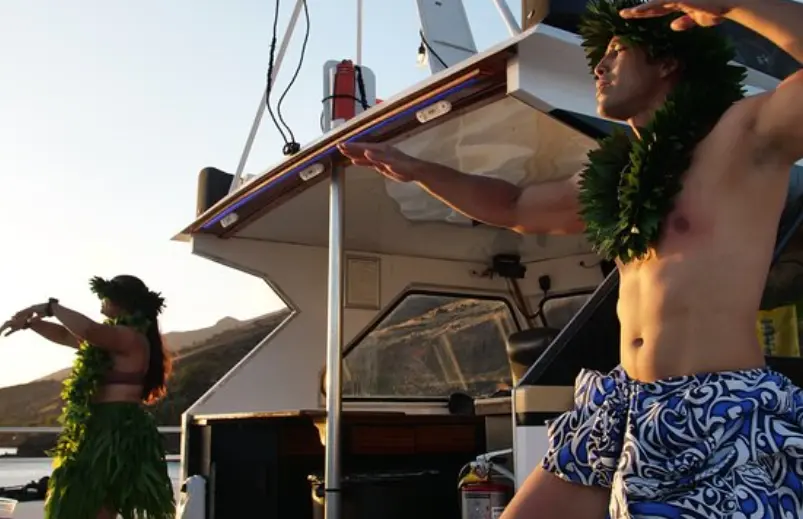 Pride of Maui, Maui's only luau on the water